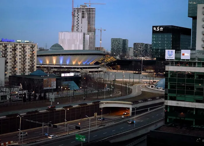 Daire Kato Flat Center